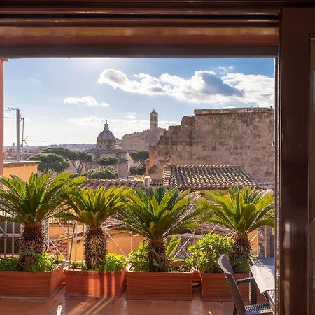 Iflat Incredible View Of The Roman Forum المظهر الخارجي الصورة