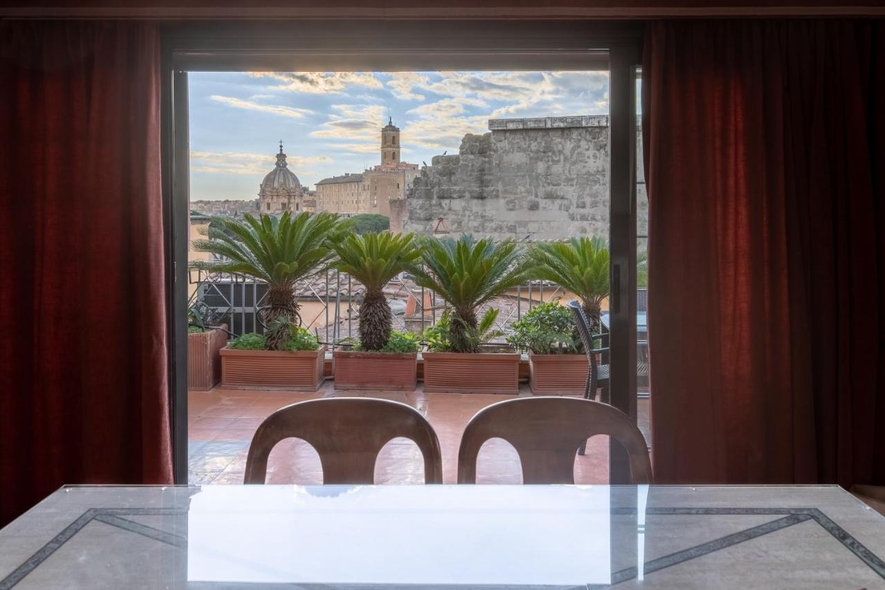 Iflat Incredible View Of The Roman Forum المظهر الخارجي الصورة